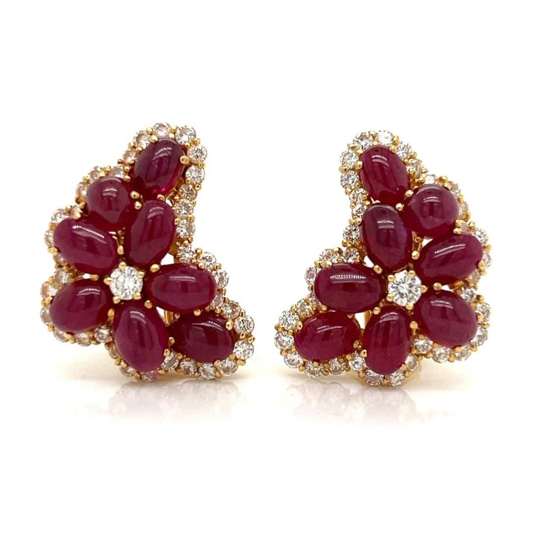 Elegant 18K Yellow Gold Ruby Diamond Earrings 12.80 Ct Rubies 3.10 Ct Diamonds: Elegant 18K Yellow Gold Ruby Diamond Earrings 12.80 Ct Rubies 3.10 Ct Diamonds These exquisite earrings are crafted in 18K yellow gold and adorned with a stunning combination of rubies and diamonds. W
