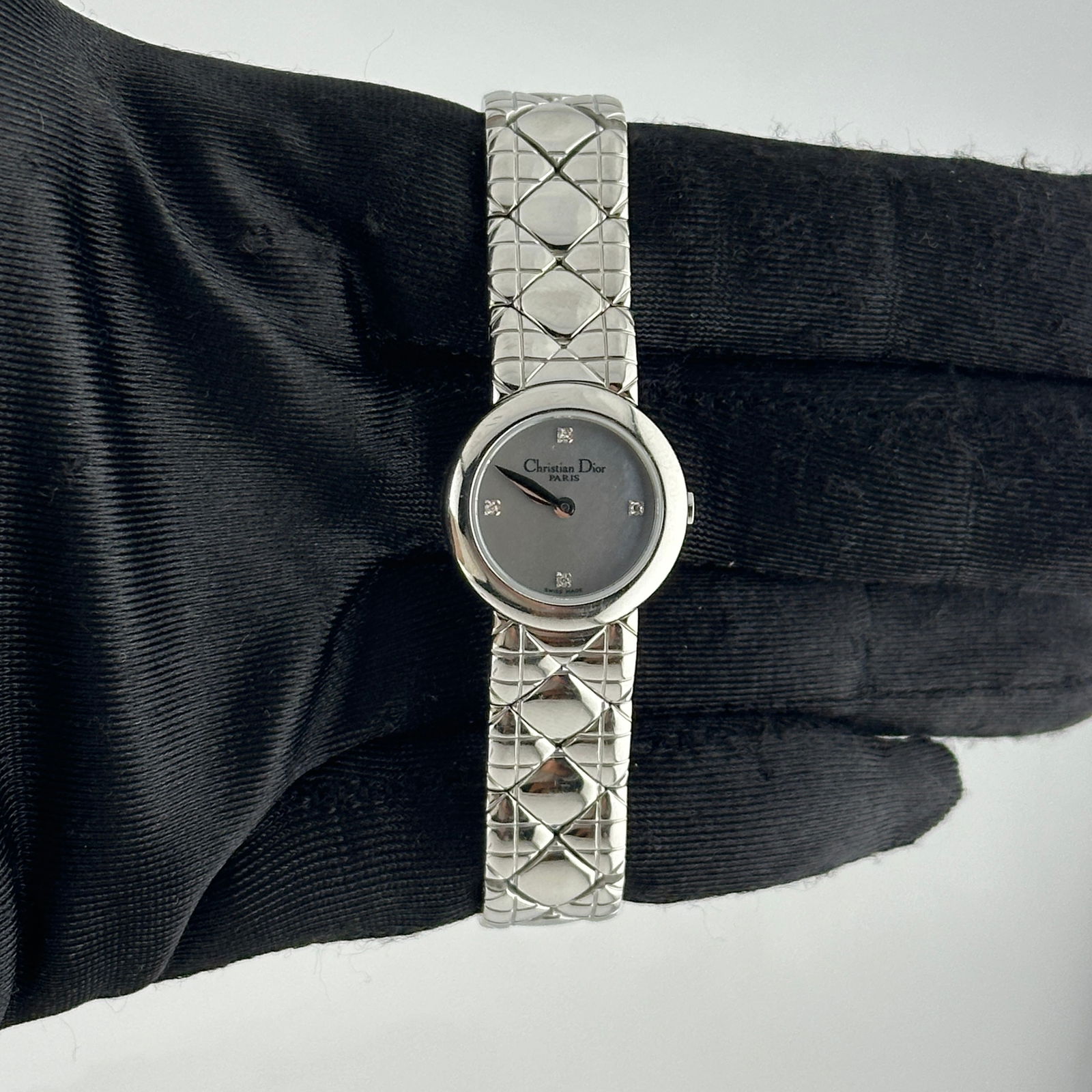 Christian Dior Ref D84100 Blue MOP Diamond Dial Stainless Steel Watch 21mm (1 of 3)