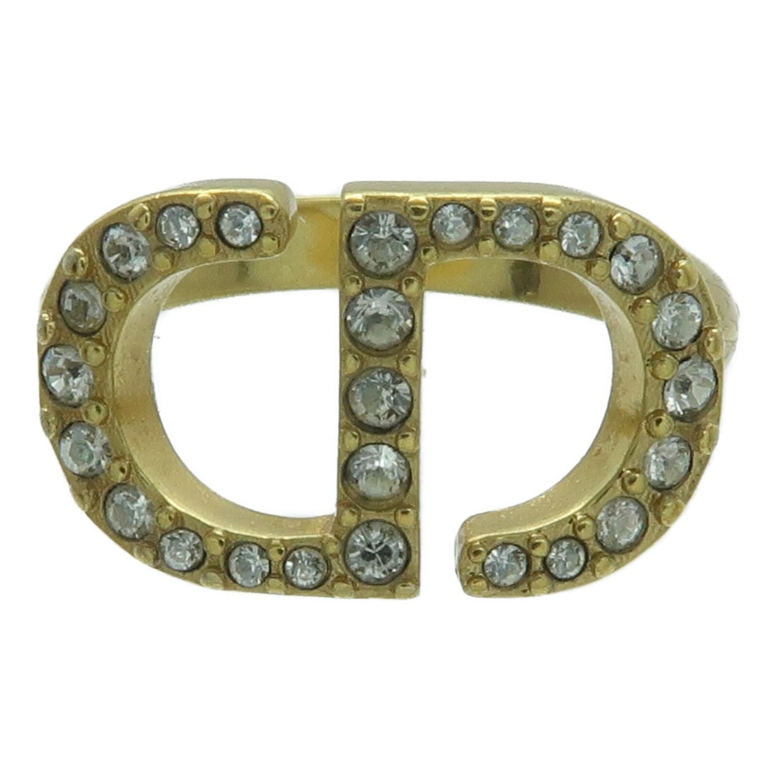 Christian Dior Gold Metal Ring Size 5.25 Made in France: Christian Dior Gold Metal Ring Size 5.25 Made in France Elegant Christian Dior gold ring, showcasing a sophisticated design perfect for any occasion. Crafted in France, this ring features a stylish go