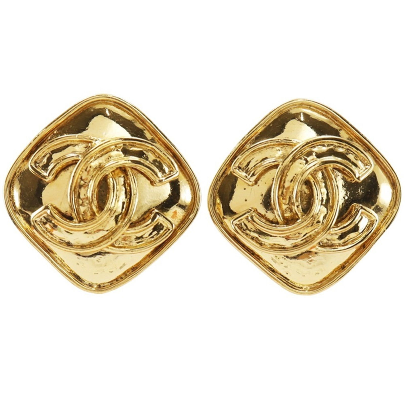 Gold Plated Chanel Coco Mark Brooch 29mm French Design: Gold Plated Chanel Coco Mark Brooch 29mm French Design Chanel Coco Mark accessory features a gold plated finish and measures approximately 29 mm by 29 mm. Designed for women, this piece is crafted in