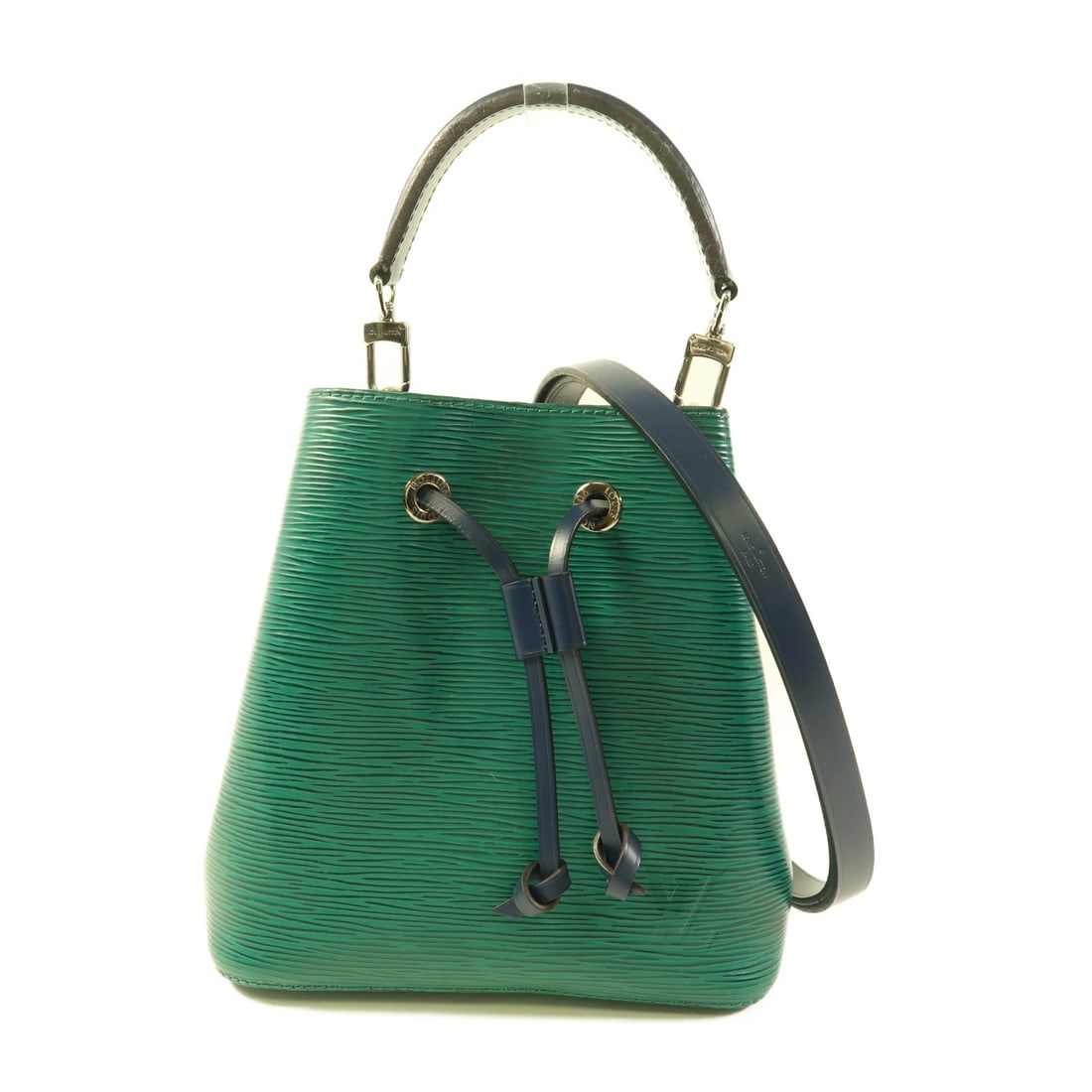 LOUIS VUITTON Neo Noe BB 2 Way Shoulder Bag Epi Green: LOUIS VUITTON Neo Noe BB 2 Way Shoulder Bag Epi Green Introducing the LOUIS VUITTON Neo Noe BB 2 Way Shoulder Bag, a stylish and versatile accessory perfect for any occasion. Crafted from premium calf
