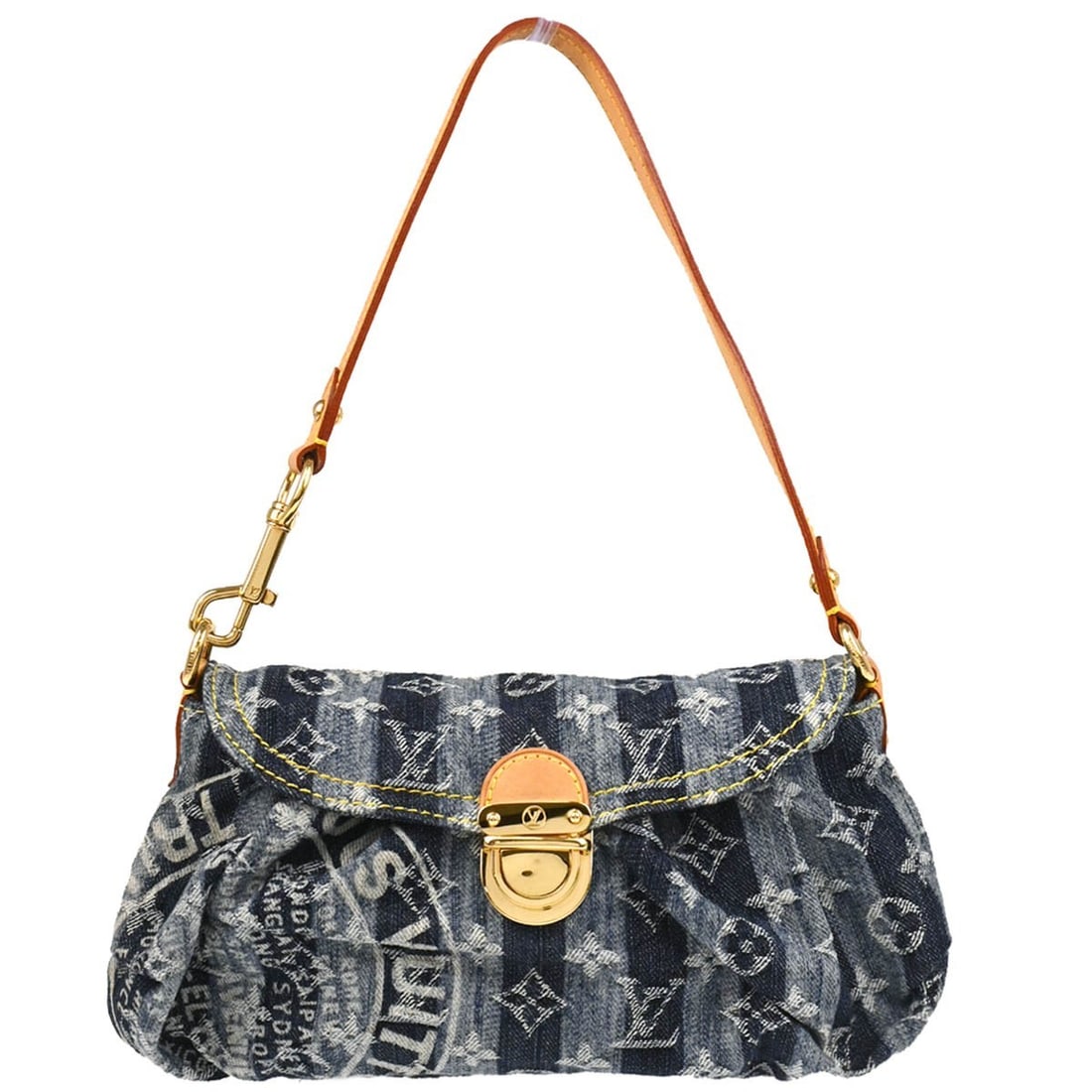 Louis Vuitton Mini Pleaty Raye Blue Denim Handbag M95333: Louis Vuitton Mini Pleaty Raye Blue Denim Handbag M95333 Introducing the Louis Vuitton Mini Pleaty Raye Handbag, a stylish accessory crafted from luxurious blue monogram denim canvas leather. This chi