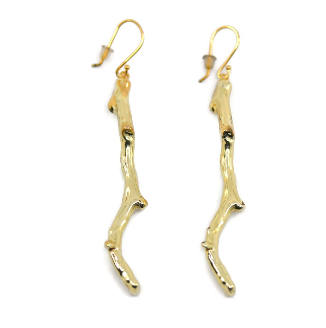 Ippolita 18K Yellow Gold Dangle Earrings 63mm Authentic: Ippolita 18K Yellow Gold Dangle Earrings 63mm Authentic Elevate your style with these stunning Ippolita 18K Yellow Gold Earrings. Crafted from premium 18k yellow gold, these dangle/drop earrings offer