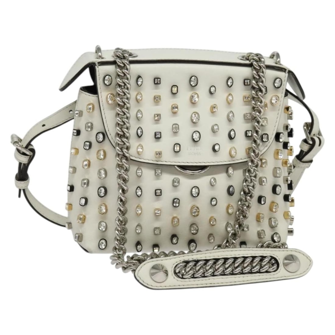 FENDI Chain Shoulder Bag Leather White Silver Authentic 131794: FENDI Chain Shoulder Bag Leather White Silver Authentic 131794 This elegant FENDI Chain Shoulder Bag combines versatility and luxury with its chic design. Crafted in Italy from high-quality leather, t