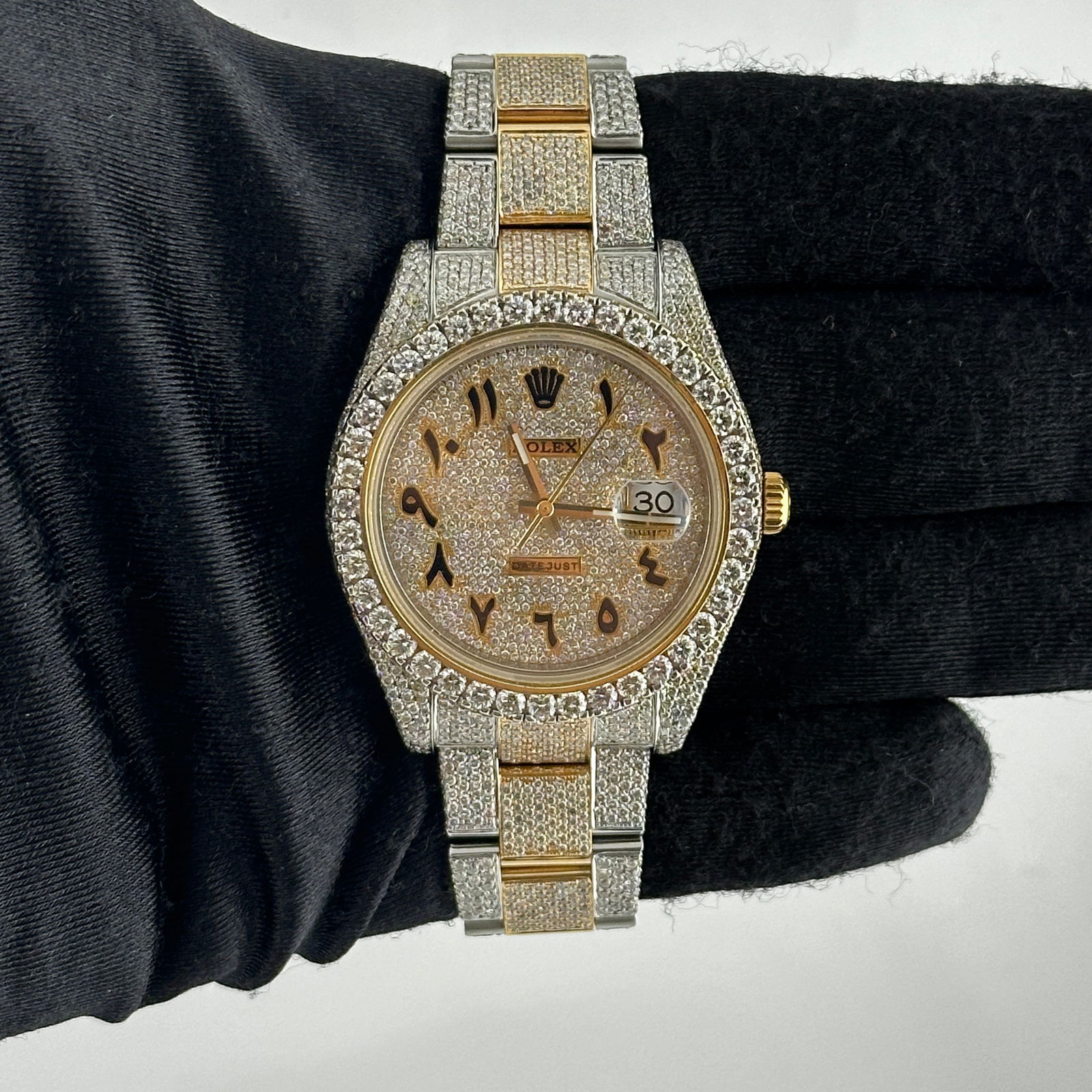 Rolex 116333 Datejust Diamond Arabic Dial Oyster Bracelet with Card 2013: Rolex 116333 Datejust Diamond Arabic Dial Oyster Bracelet with Card 2013 This Rolex Datejust features an iced out Arabic dial set with diamonds and a prong diamond bezel. The timepiece is paired with