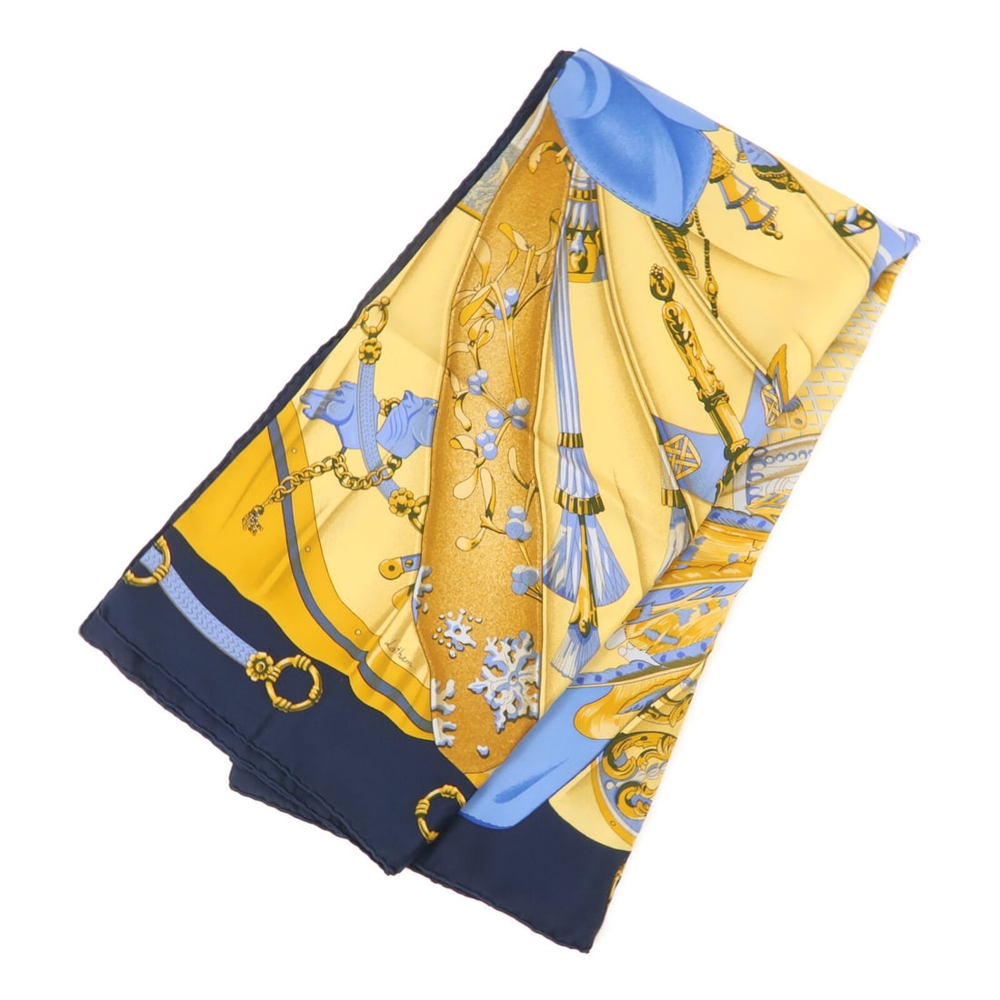 HERMES Blue Silk Scarf 90x90 France: HERMES Blue Silk Scarf 90x90 France This exquisite HERMES scarf features a stunning blue color, crafted from luxurious silk. With a size of 90 x 90 cm, this regular-sized scarf is perfect for adding a