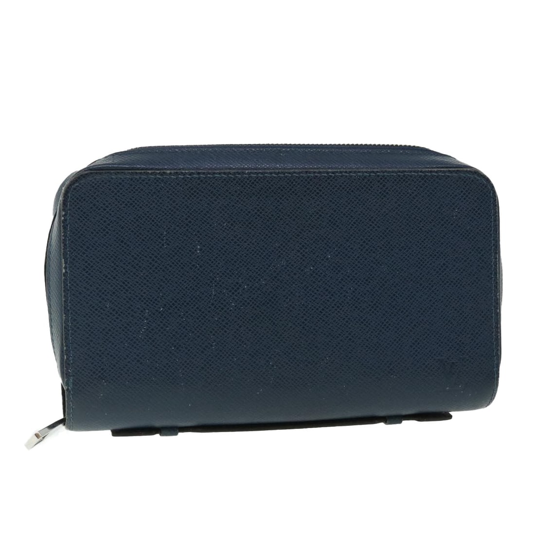 Louis Vuitton Taiga Zippy XL Wallet Blue Marine M44276 Authentic: Louis Vuitton Taiga Zippy XL Wallet Blue Marine M44276 Authentic The LOUIS VUITTON Taiga Zippy XL Wallet in Blue Marine is a sophisticated accessory crafted from premium Taiga leather. This wallet fea