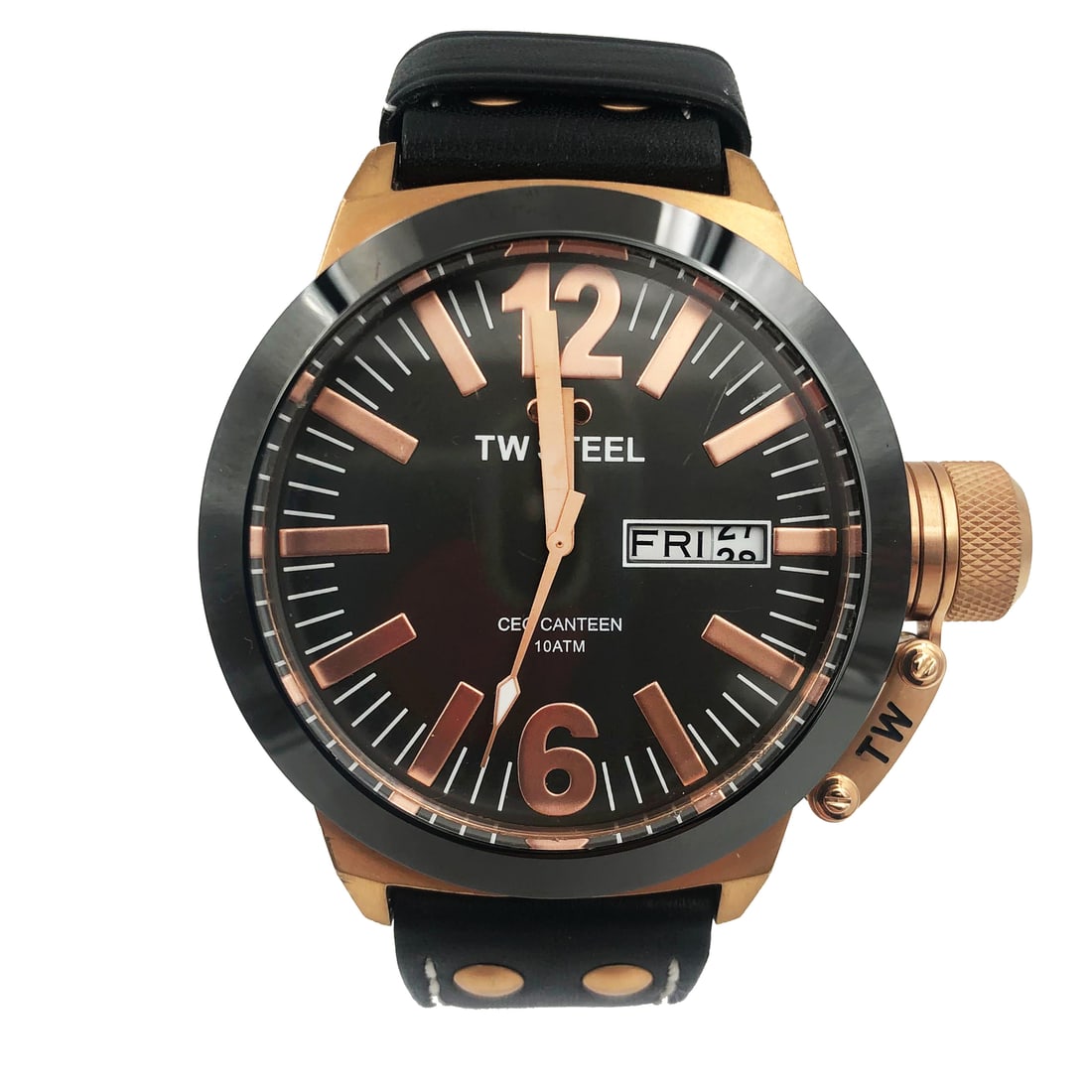 TW Steel Quartz Men's Watch Black Dial Gold Plated Leather Band CE1039: TW Steel Quartz Men's Watch Black Dial Gold Plated Leather Band CE1039 This sophisticated TW Steel men's wristwatch features a striking black dial with analog display and 12-hour stick indexes, making