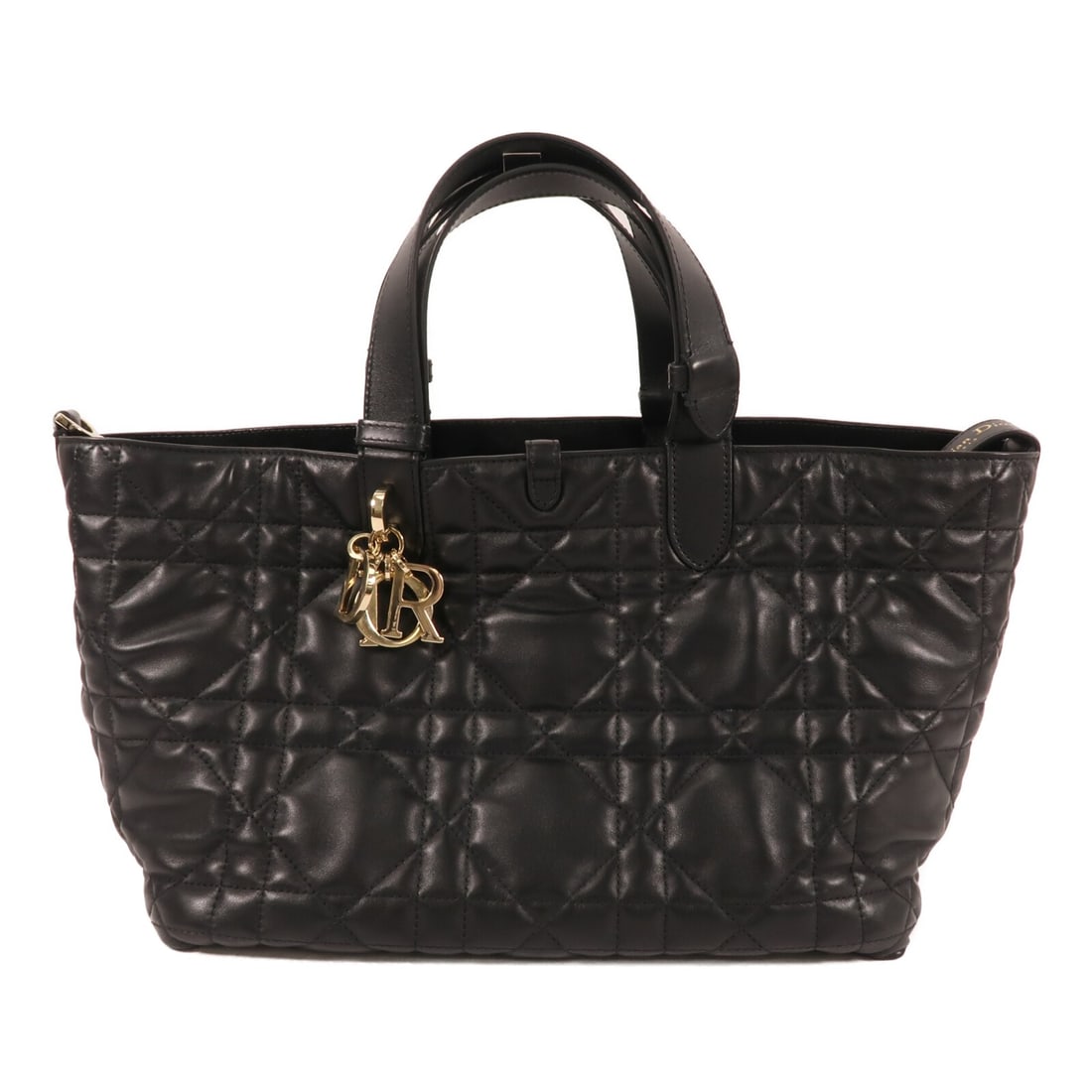 Dior Toujours Medium Black Lambskin Tote with Gold Hardware: Dior Toujours Medium Black Lambskin Tote with Gold Hardware This Christian Dior Toujours Medium Tote Bag is crafted from black lambskin leather, offering a sophisticated and timeless look. Featuring a