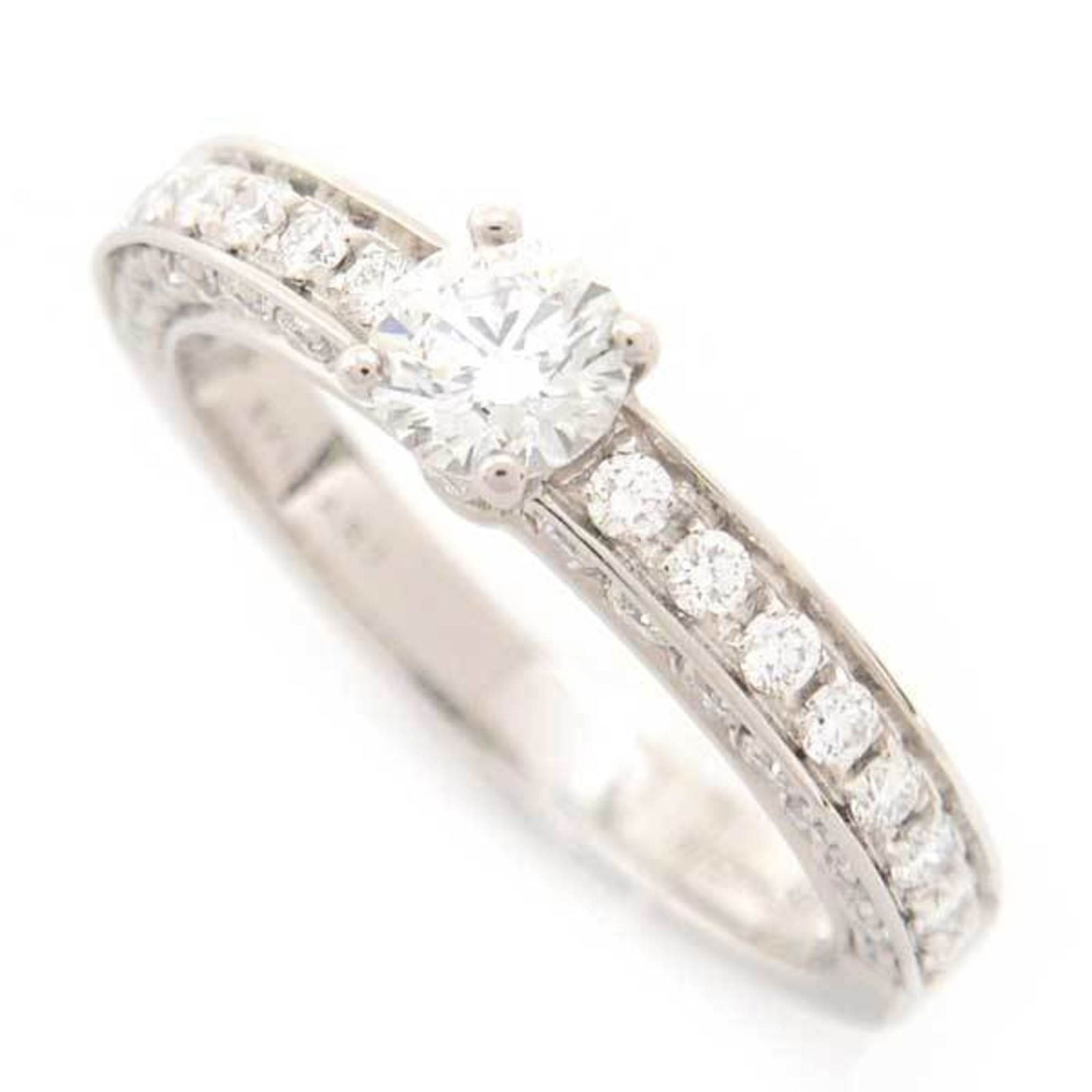 Dedicata a Venezia platinum ring by Bulgari size 5 Italy: Dedicata a Venezia platinum ring by Bulgari size 5 Italy This Bulgari Dedicata a Venezia ring is crafted from platinum and features a silver color. Designed for women, it has a 2.4mm width and is a si