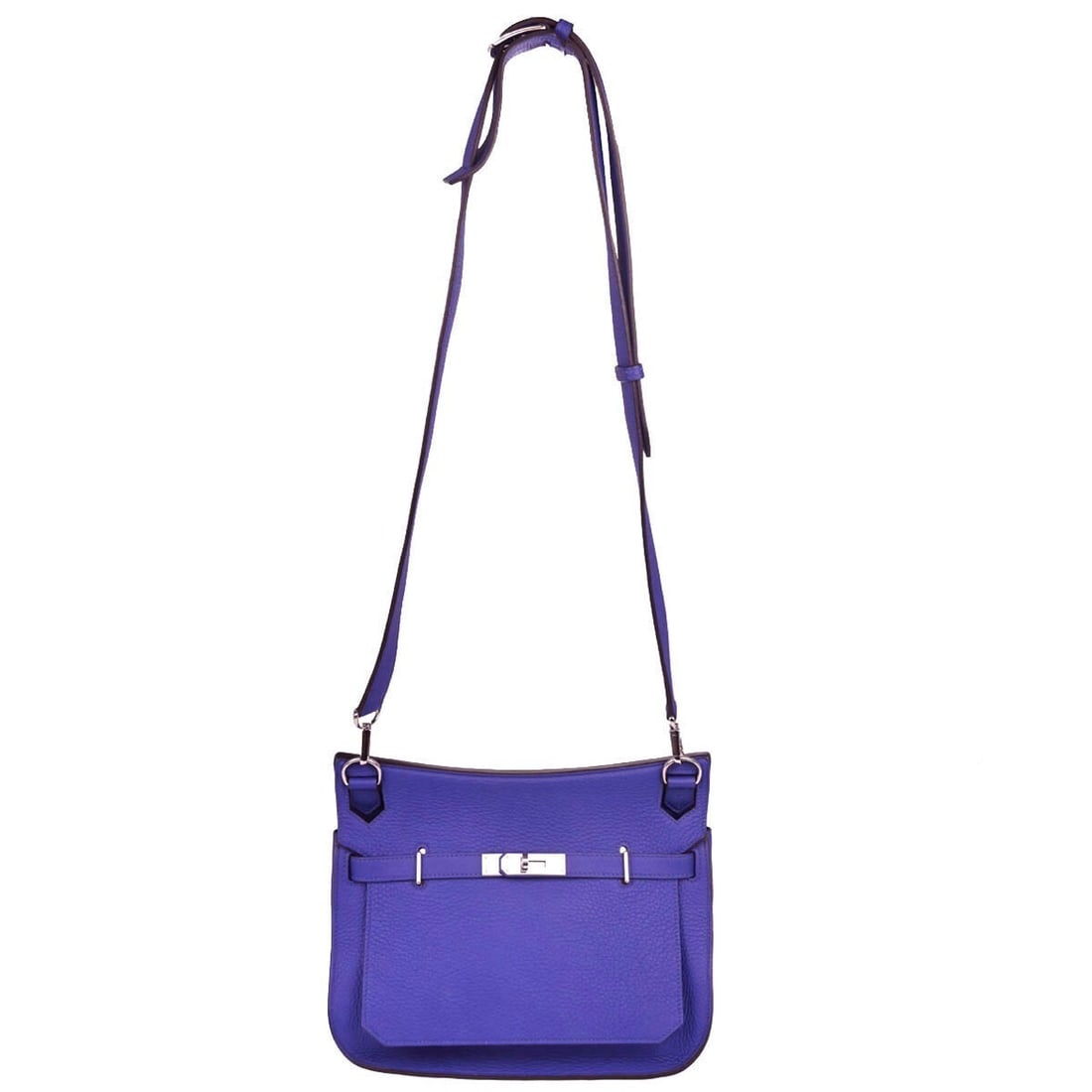 Hermes Blue Electric Jypsiere 28 Shoulder Bag Taurillon Clemence: Hermes Blue Electric Jypsiere 28 Shoulder Bag Taurillon Clemence Introducing the exquisite Hermes Blue Electric Taurillon Clemence Jypsiere 28 Shoulder Bag, a perfect blend of luxury and functionality