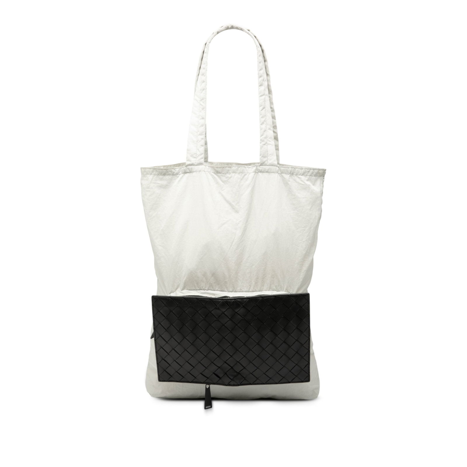 Bottega Veneta Intrecciato White Nylon Eco Tote Bag: Bottega Veneta Intrecciato White Nylon Eco Tote Bag This Bottega Veneta Intrecciato Trimmed Nylon Eco Tote is a stylish and functional accessory crafted from durable nylon with luxurious leather trim.