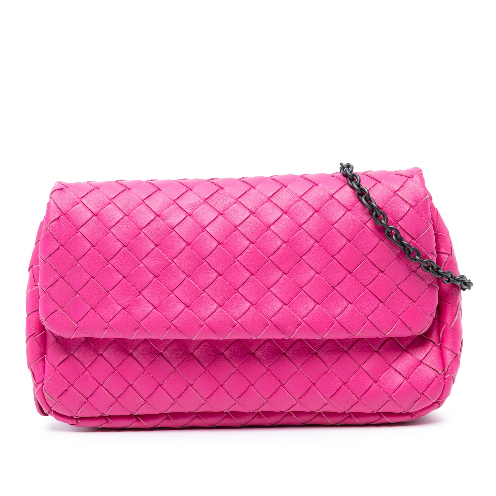 Bottega Veneta Mini Nappa Intrecciato Pink Chain Flap Crossbody: Bottega Veneta Mini Nappa Intrecciato Pink Chain Flap Crossbody Introducing the Bottega Veneta Mini Nappa Intrecciato Expandable Chain Flap Crossbody, a chic accessory crafted from exquisite woven lea