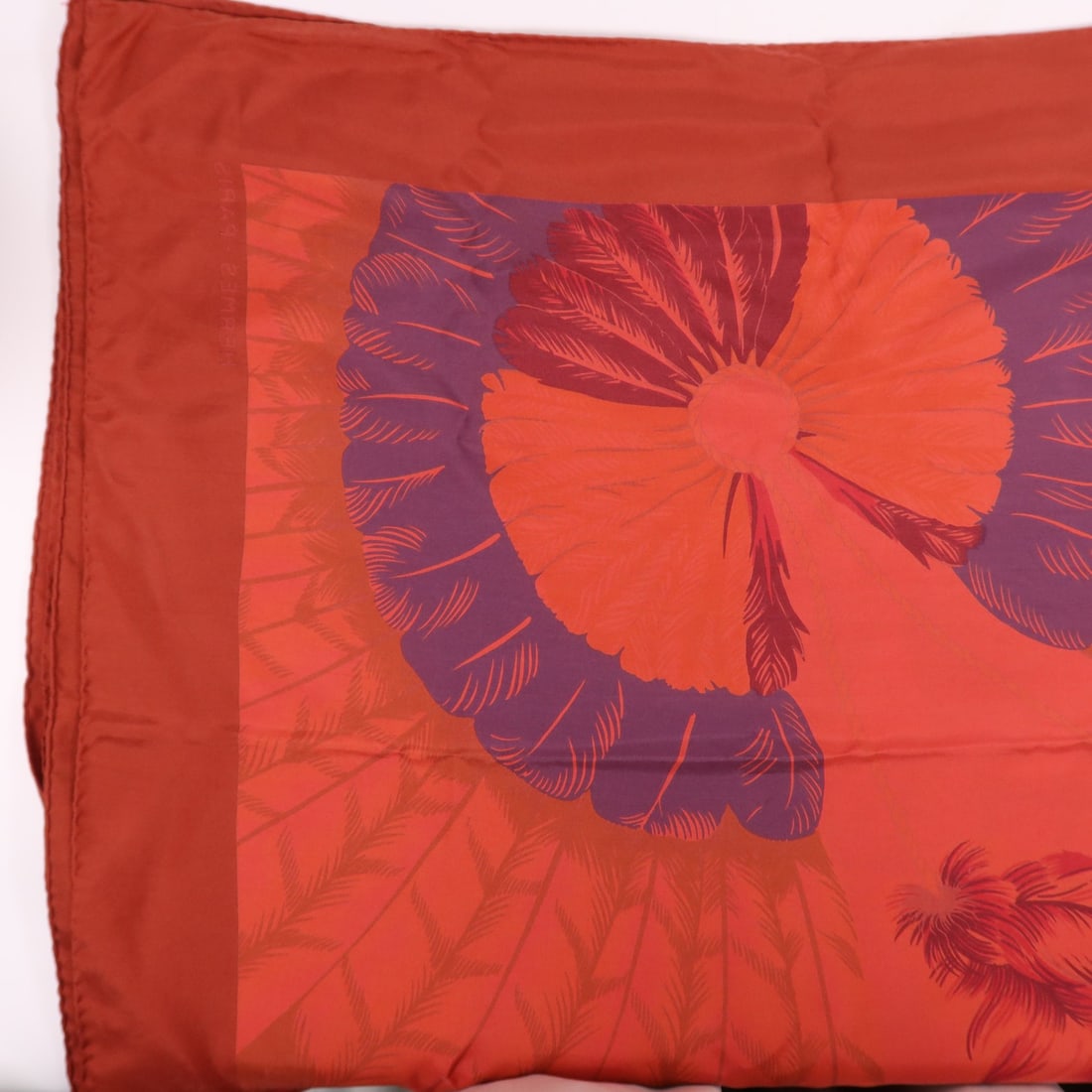 HERMES Red Silk Scarf 130x130 France (1 of 13)