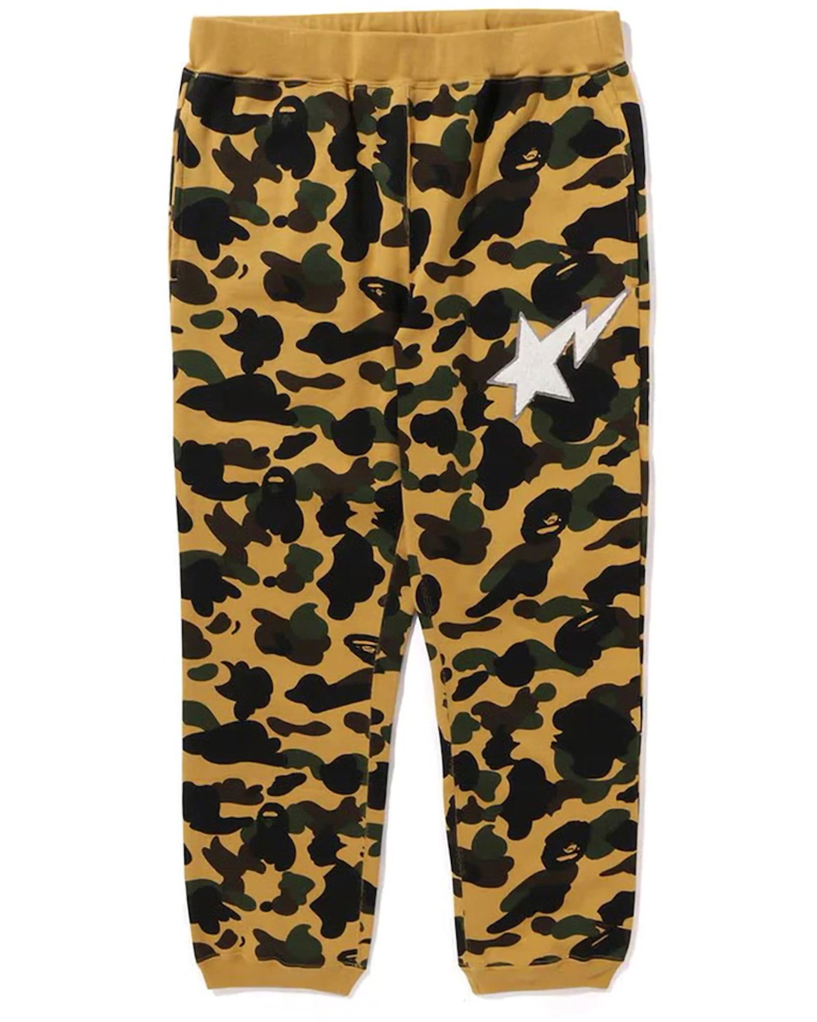Extra Large Yellow BAPE 1st Camo Pattern Sweatpants: Extra Large Yellow BAPE 1st Camo Pattern Sweatpants These sweatpants feature the iconic BAPE 1st Camo pattern in a vibrant yellow color. Designed for comfort and style, they are ideal for casual wear.