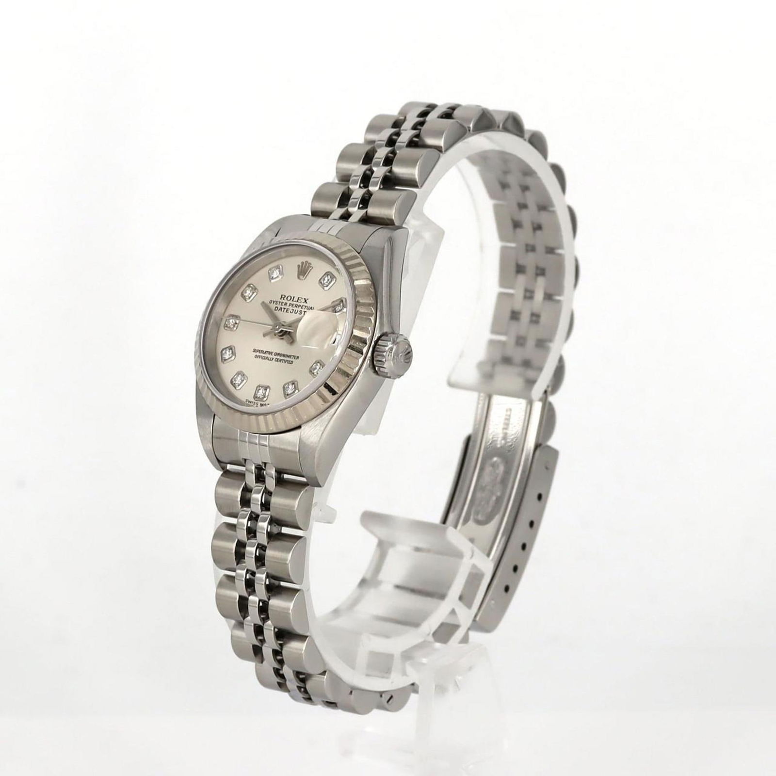 Gold and Steel Ladies Rolex Datejust Watch 26mm Swiss: Gold and Steel Ladies Rolex Datejust Watch 26mm Swiss This Rolex Datejust is a classic timepiece designed for women, featuring a silver color and crafted from a combination of gold and steel. The watc