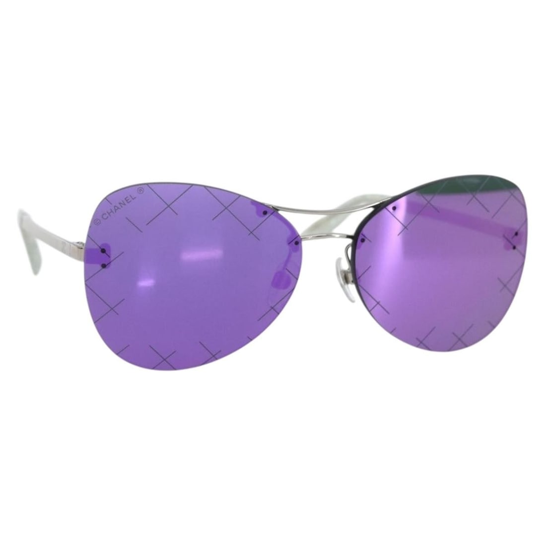 Purple Metal CHANEL CC Logo Sunglasses with Dust Bag and Box: Purple Metal CHANEL CC Logo Sunglasses with Dust Bag and Box These CHANEL sunglasses feature a stylish metal frame in a striking purple color. Crafted in Italy, they offer both luxury and quality. The