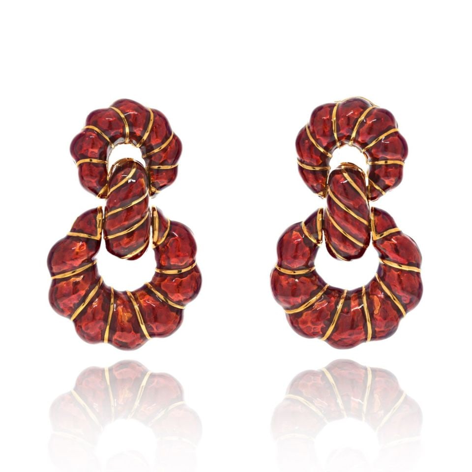 David Webb Platinum 18K Yellow Gold Red Enamel Door Knocker Earrings: David Webb Platinum 18K Yellow Gold Red Enamel Door Knocker Earrings Make a bold statement with the David Webb Platinum & 18K Yellow Gold Red Enamel Door Knockers Earrings. These striking clip earring