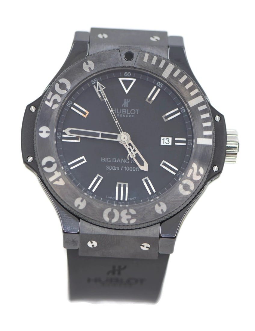 Hublot Big Bang King Black Magic Ceramic Watch 322.CK.1140.RX Authentic: Hublot Big Bang King Black Magic Ceramic Watch 322.CK.1140.RX Authentic Presenting the Hublot Big Bang King Black Magic Ceramic Watch, a stunning timepiece that combines luxury and functionality. This