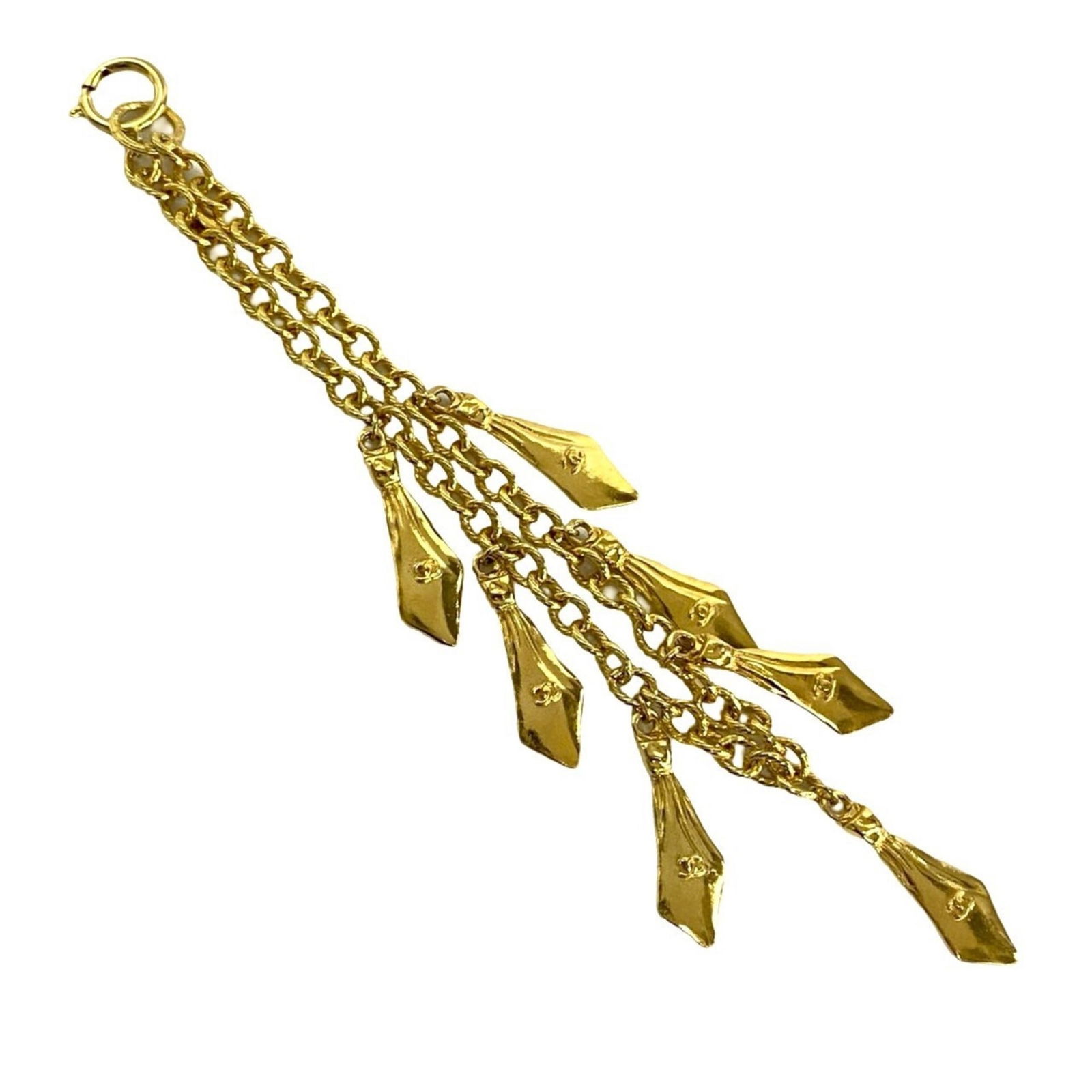 Gold Plated Chanel Brooch for Women 45mm France: Gold Plated Chanel Brooch for Women 45mm France Chanel gold plated accessory designed for women, featuring a gold color finish. Made in France, this piece measures 45mm x 15mm (1.77'' x 0.59''). The i