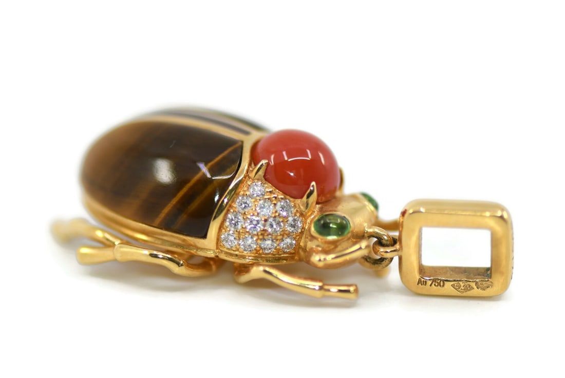 Louis Vuitton 18K Yellow Gold Diamond Pendant 28x20mm (1 of 5)