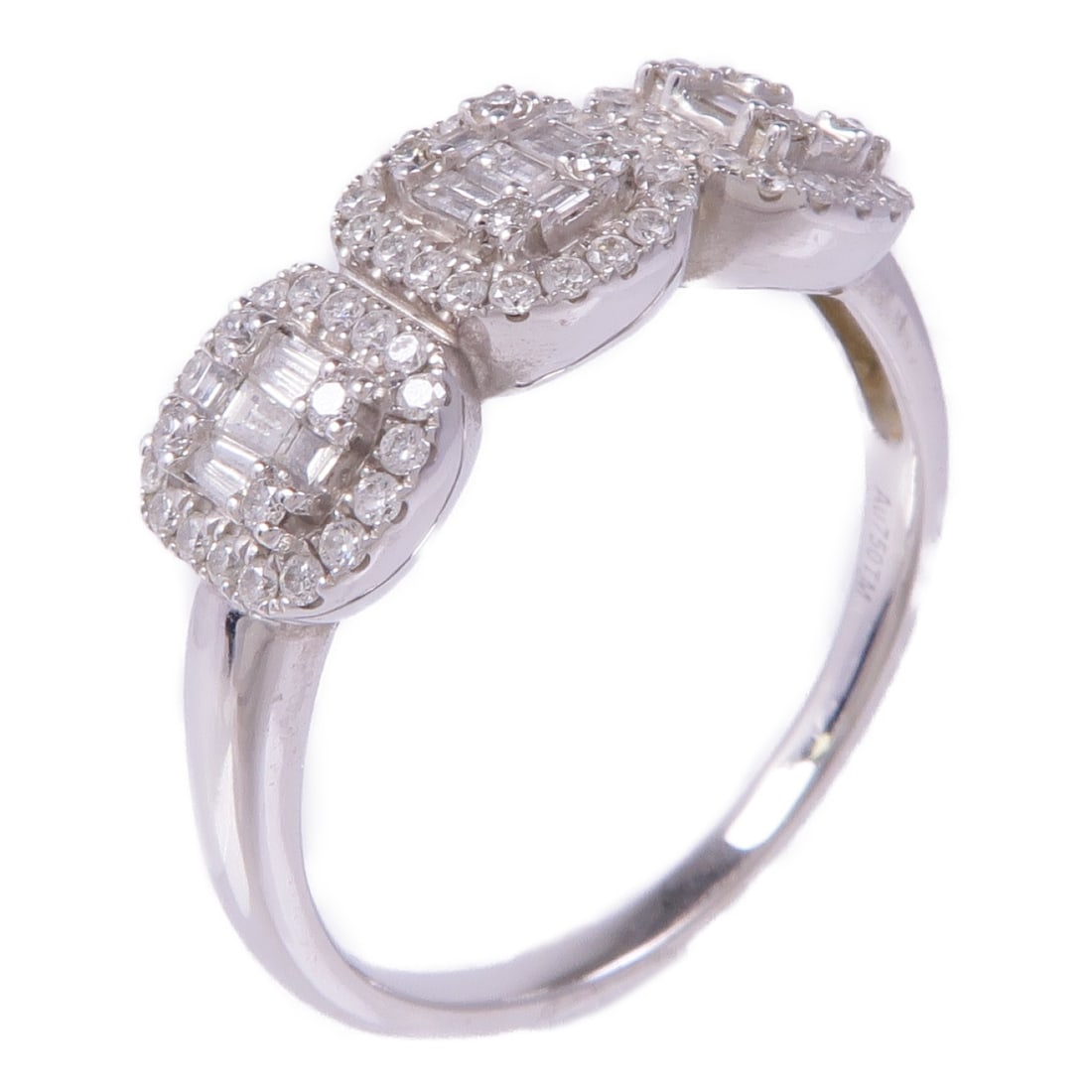 Diamond Ring in 18K White Gold Size 9.25 by JEWELRY: Diamond Ring in 18K White Gold Size 9.25 by JEWELRY This stunning diamond ring is crafted from 18K white gold, offering a luxurious and elegant touch to any jewelry collection. The clear diamond cente
