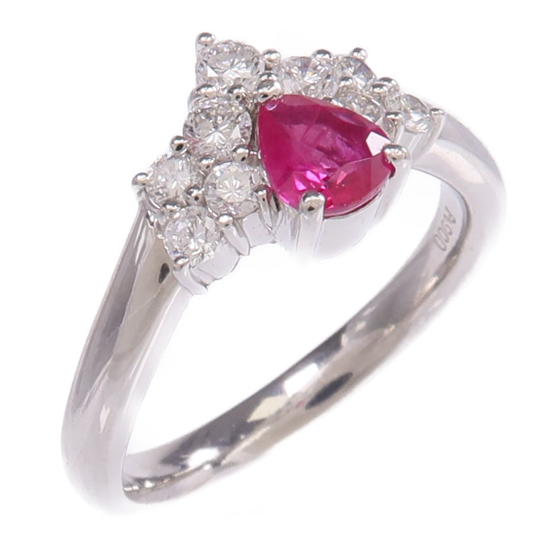 Pt900 Platinum Ring with Ruby and Diamond Accents Size 6.25: Pt900 Platinum Ring with Ruby and Diamond Accents Size 6.25 This elegant ring features a vibrant red ruby as the main stone, set in PT900 platinum. The ring is designed in a classic style and sized at