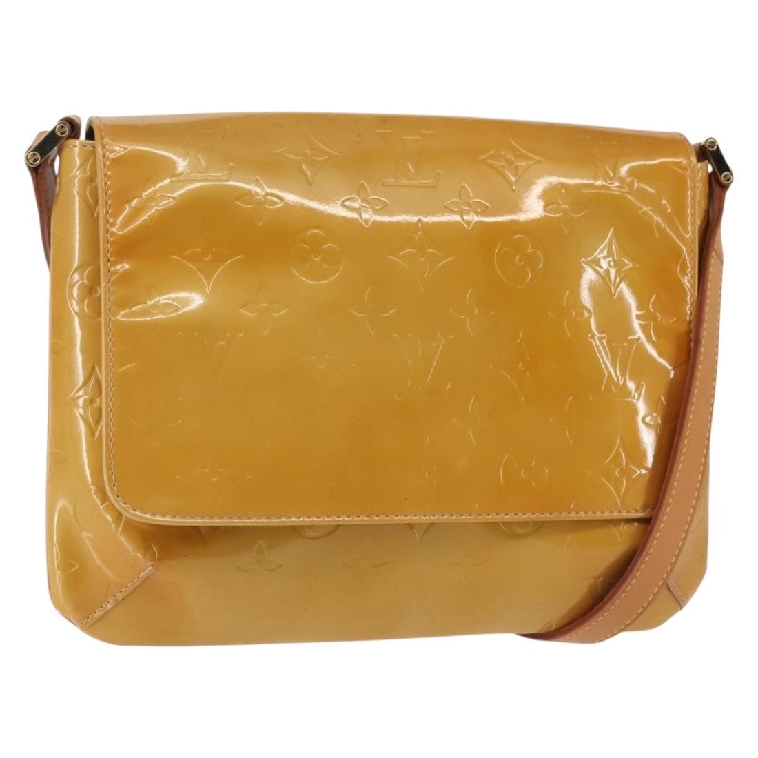 LOUIS VUITTON Monogram Vernis Thompson Street Bag Beige M91301 Made in France: LOUIS VUITTON Monogram Vernis Thompson Street Bag Beige M91301 Made in France This elegant Louis Vuitton Monogram Vernis Thompson Street Bag in a soft beige hue is a stylish shoulder bag crafted from