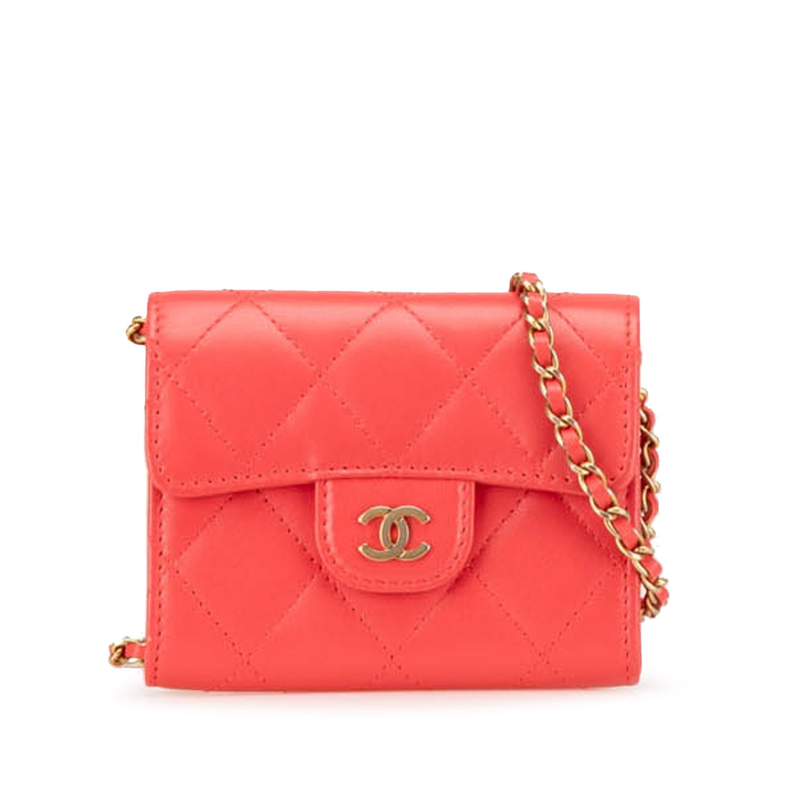 Chanel Red Quilted Lambskin Flap Card Holder on Chain: Chanel Red Quilted Lambskin Flap Card Holder on Chain This Chanel Quilted Lambskin Flap Card Holder on Chain is a stylish and practical accessory crafted from luxurious quilted lambskin leather. It fe