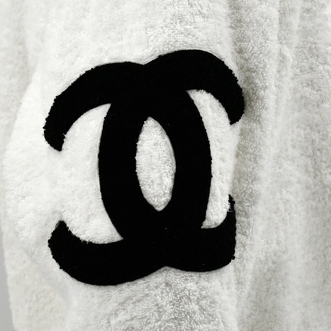 Chanel Vintage Long Sleeve Sweatshirt Top White Black Casual - 3