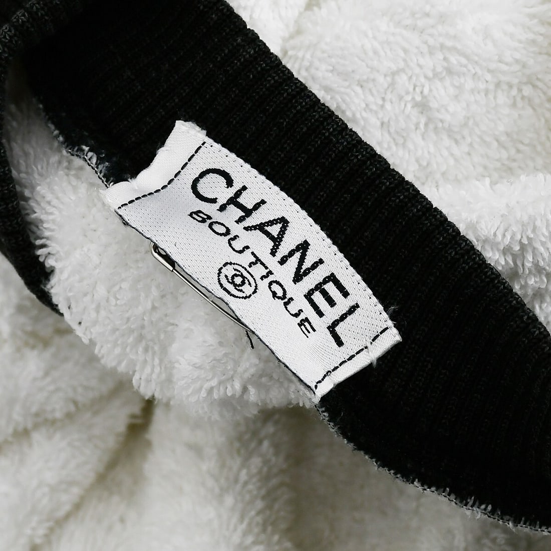 Chanel Vintage Long Sleeve Sweatshirt Top White Black Casual - 9