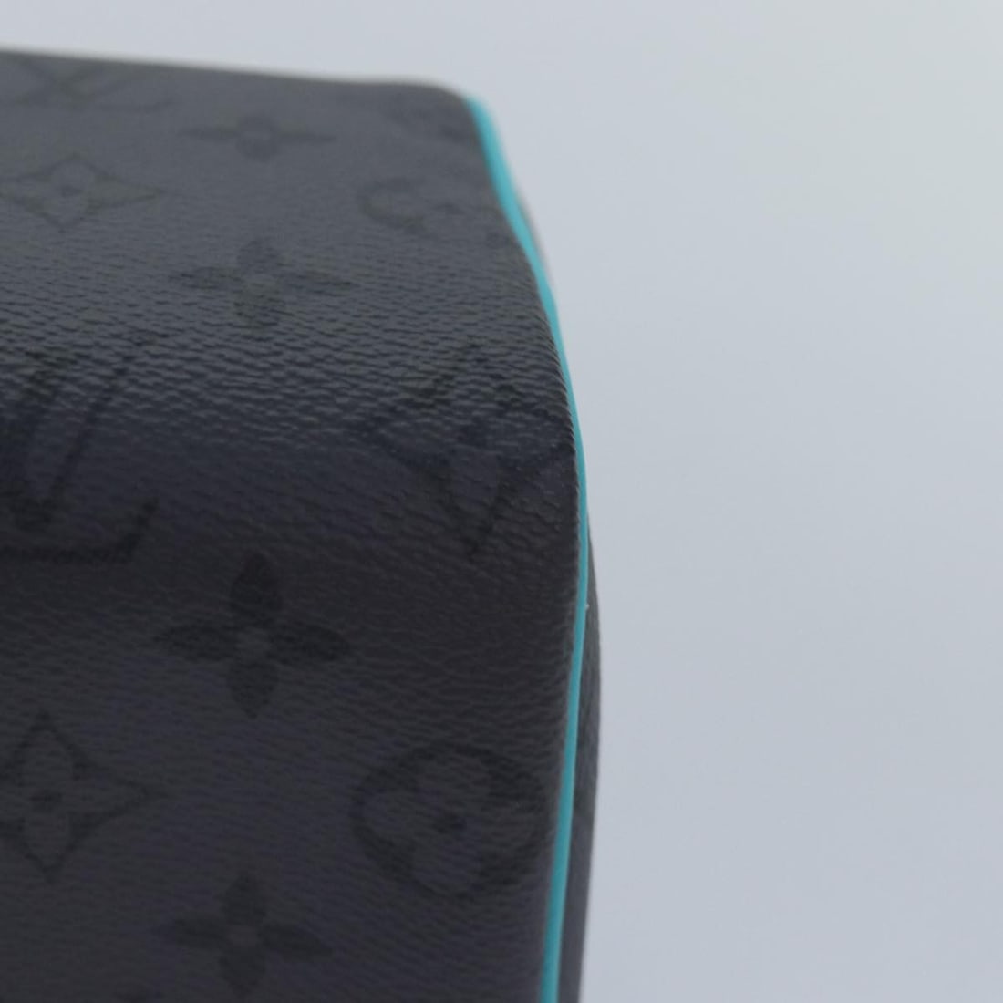 LOUIS VUITTON Monogram Eclipse Reverse Dopp Kit Bag Turquoise M11482 Authentic - 16