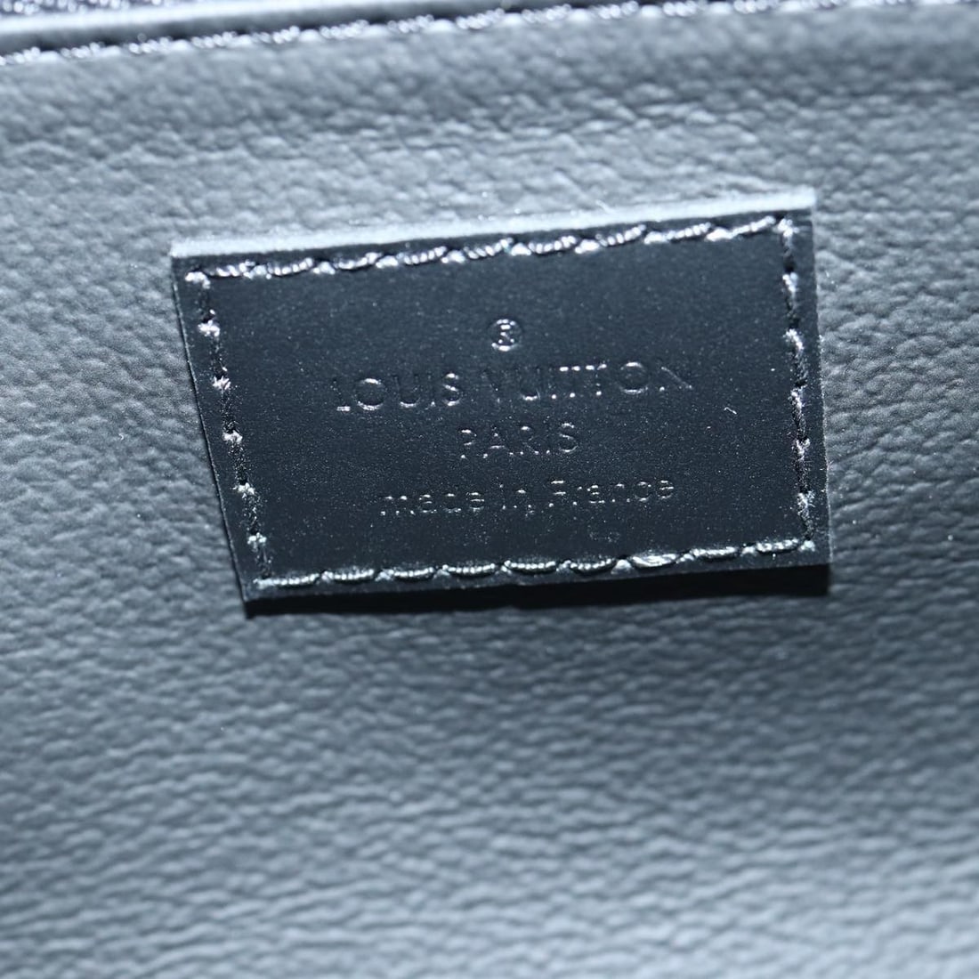 LOUIS VUITTON Monogram Eclipse Reverse Dopp Kit Bag Turquoise M11482 Authentic - 9