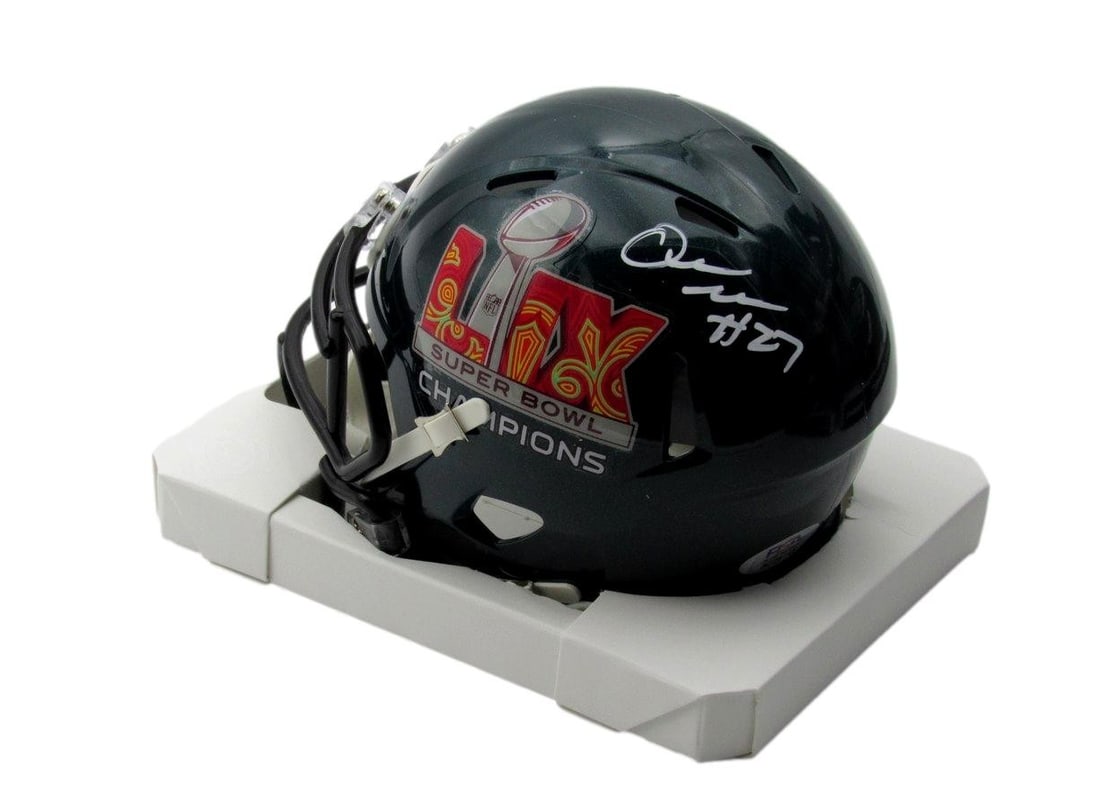 Quinyon Mitchell Signed Eagles Super Bowl LIX Mini Helmet PSA Authenticated: Quinyon Mitchell Signed Eagles Super Bowl LIX Mini Helmet PSA Authenticated This is a Quinyon Mitchell Signed Super Bowl LIX Champions Mini Football Helmet from the Philadelphia Eagles. The helmet fea