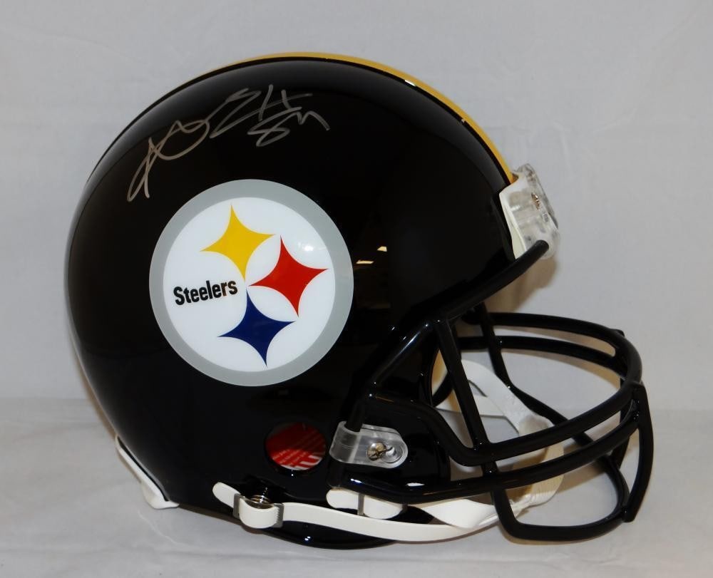 Antonio Brown Signed Pittsburgh Steelers Full Size Helmet JSA Authentication: Antonio Brown Signed Pittsburgh Steelers Full Size Helmet JSA Authentication This is a full-size ProLine helmet autographed by Antonio Brown, a former wide receiver for the Pittsburgh Steelers. The he