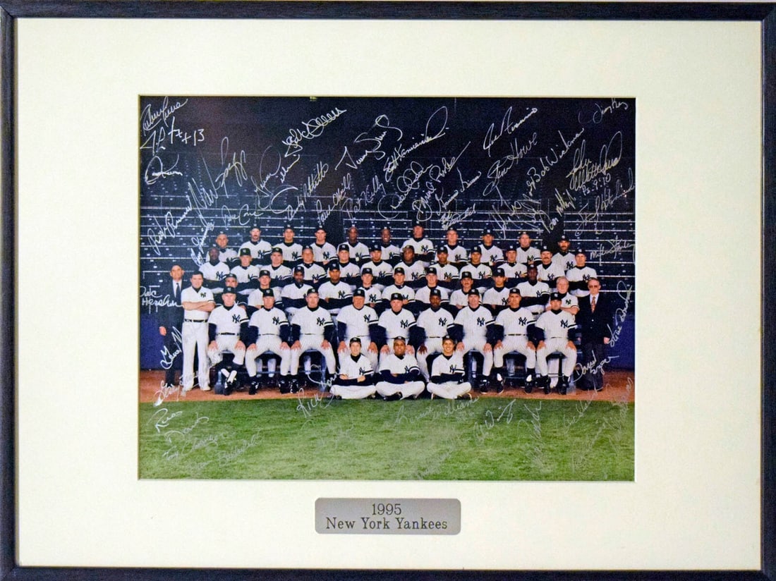 Rare 1995 New York Yankees Team Signed Photo with Jeter Mattingly Rivera JSA: Rare 1995 New York Yankees Team Signed Photo with Jeter Mattingly Rivera JSA This stunning 11x14 color team photo features the legendary 1995 New York Yankees, a rare collectible signed by notable pla