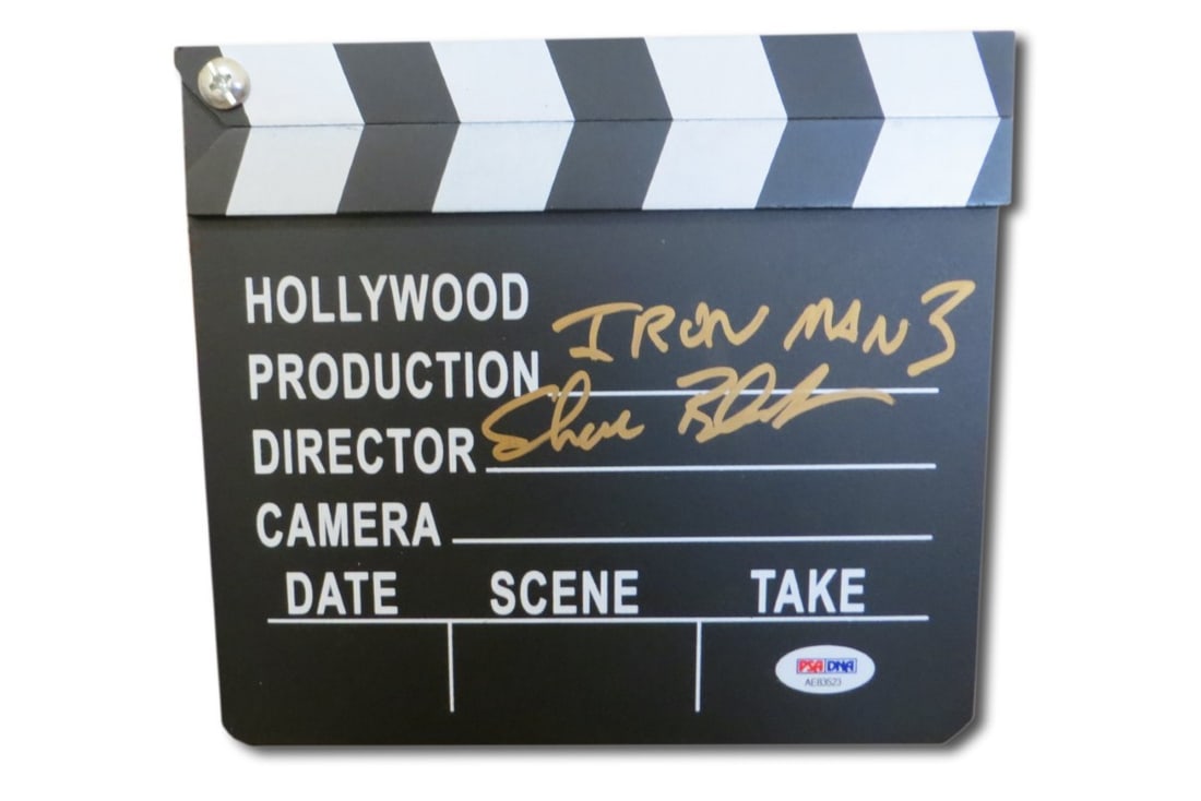 Shane Black Signed Iron Man 3 Mini Movie Clapper PSA Authenticated: Shane Black Signed Iron Man 3 Mini Movie Clapper PSA Authenticated This is an authentic mini movie clapper from the film Iron Man 3, signed by Shane Black, the director of the movie. The autograph has