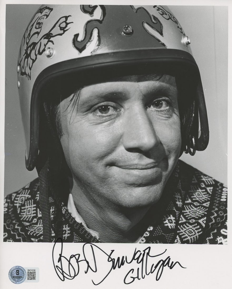Bob Denver Signed Gilligan's Island 8x10 Photo Authentic BAS #BN74336 (1 of 3)