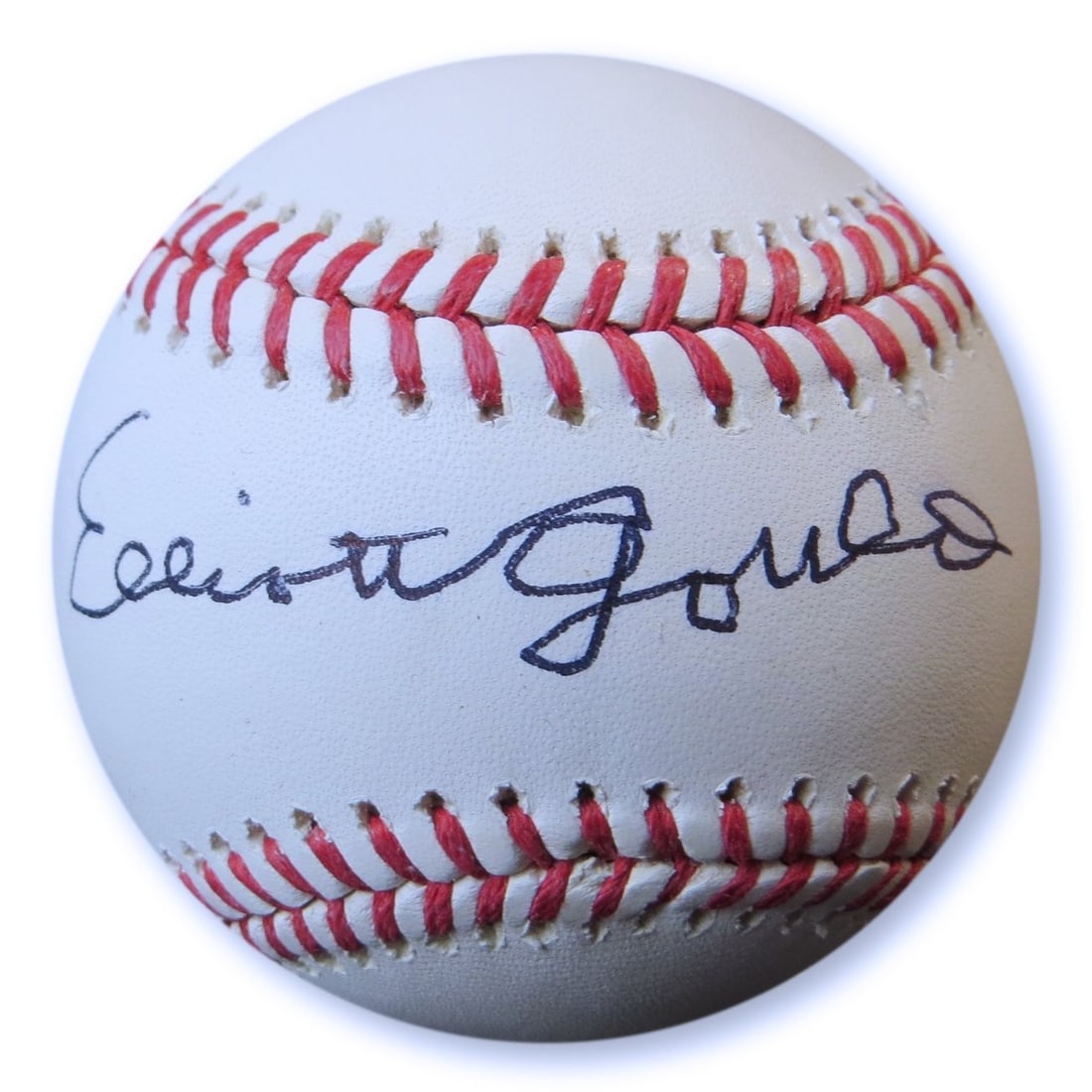Elliott Gould Autographed Baseball MASH Ocean's 11 JSA Certified: Elliott Gould Autographed Baseball MASH Ocean's 11 JSA Certified This baseball features the authentic signature of Elliott Gould, renowned for his roles in classics such as M*A*S*H and Ocean's 11. The
