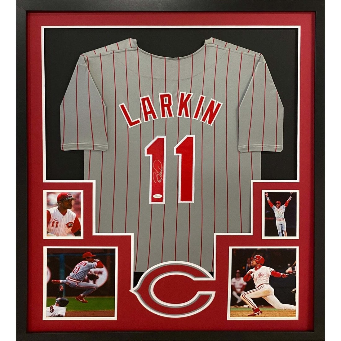 Barry Larkin Signed Jersey Framed JSA Authenticated Cincinnati Reds: Barry Larkin Signed Jersey Framed JSA Authenticated Cincinnati Reds This is an autographed Barry Larkin framed jersey, a fantastic piece for any Cincinnati Reds fan. The jersey is authenticated by JSA