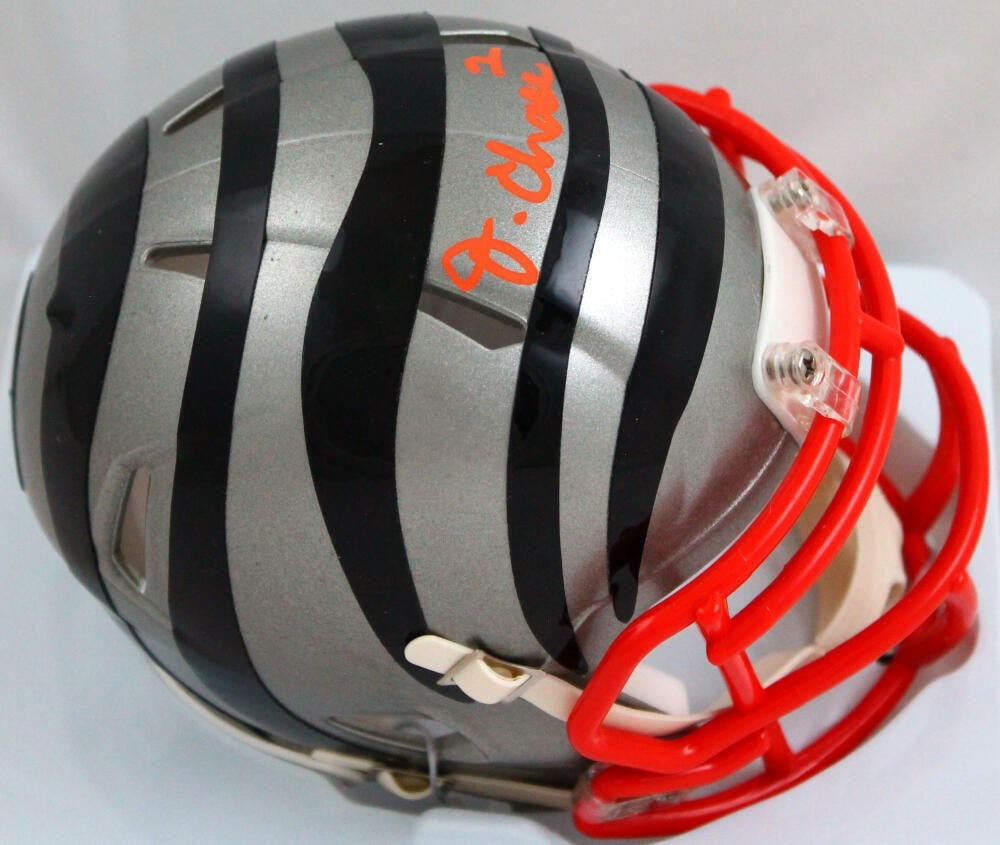 Ja'Marr Chase Autographed Cincinnati Bengals Mini Helmet Beckett Hologram (1 of 10)