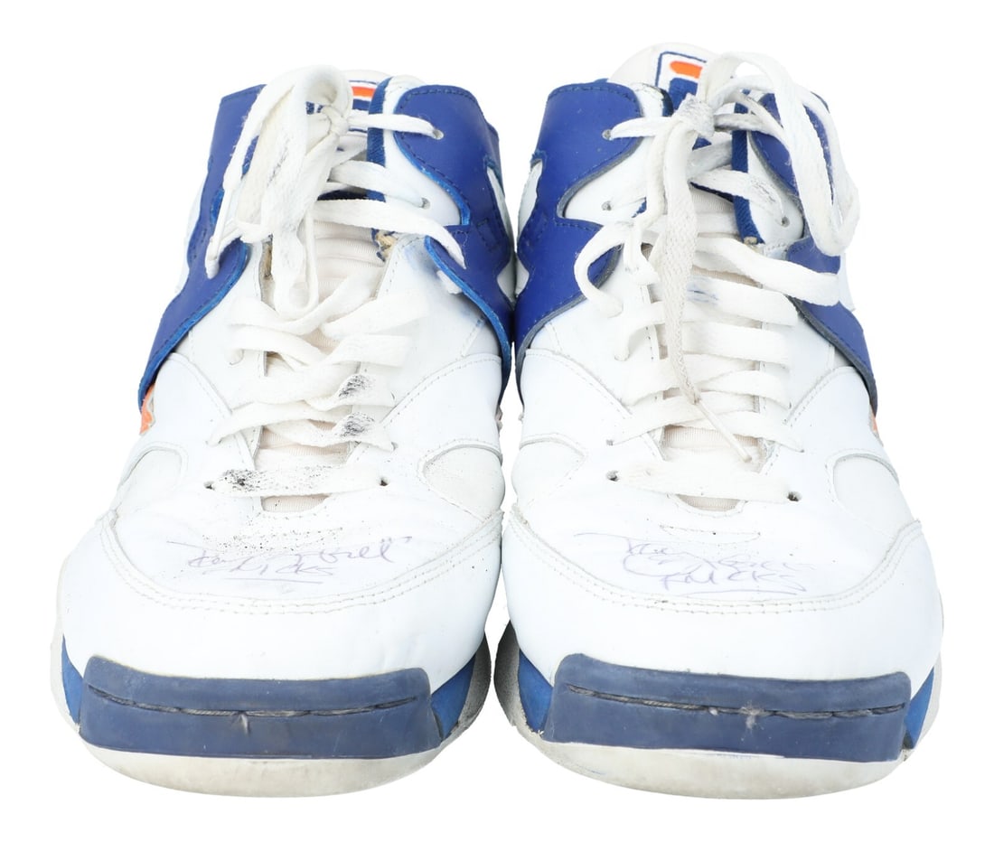 1992-93 Tony Campbell Game-Worn Fila Sneakers NY Knicks Signed JSA MEARS LOA (1 of 9)