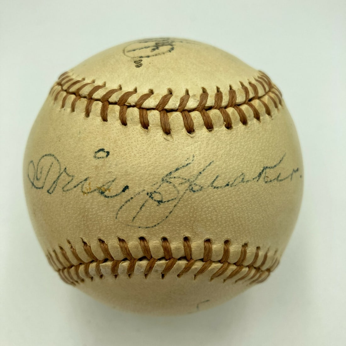 Signed Boston Red Sox Million Dollar Outfield Baseball JSA COA: Signed Boston Red Sox Million Dollar Outfield Baseball JSA COA This extraordinary piece is an Official National League Ford Frick Baseball signed by the legendary members of the Boston Red Sox's 'Mill