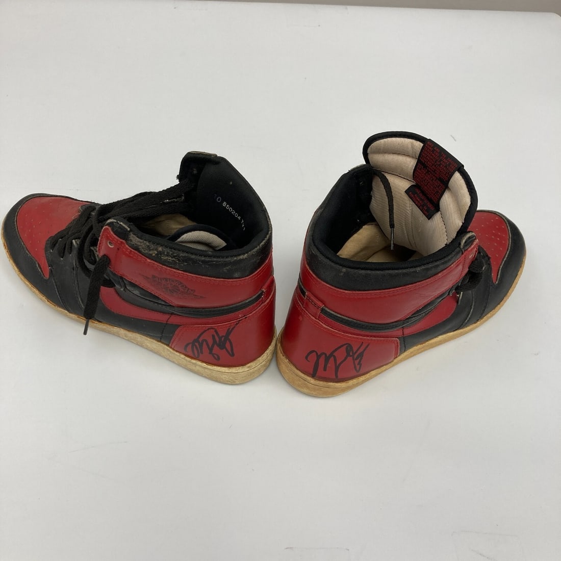 jordan 1 signed auction