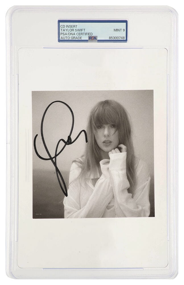 Taylor Swift Signed The Tortured Poets Department CD Insert PSA 9 (1 of 2)