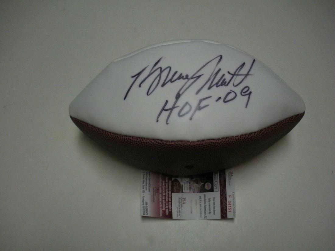 Bruce Smith Signed Football HOF 2009 JSA COA Buffalo Bills Redskins: Bruce Smith Signed Football HOF 2009 JSA COA Buffalo Bills Redskins This is an original NFL football signed by Bruce Smith, a Hall of Famer inducted in 2009. The football features signatures from both
