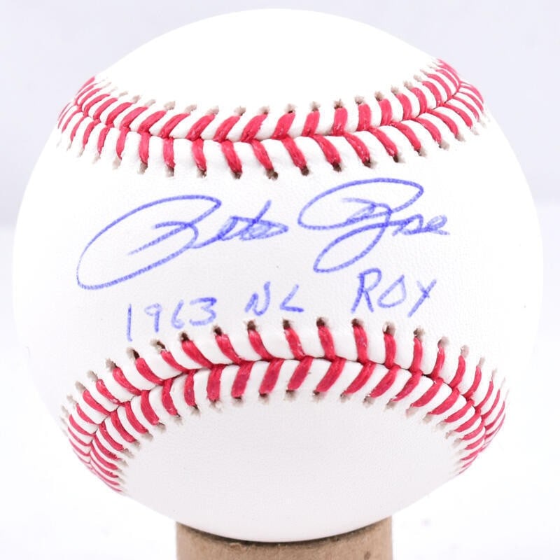 Pete Rose Autographed OML Baseball 1963 NL ROY Beckett Authenticated (1 of 11)