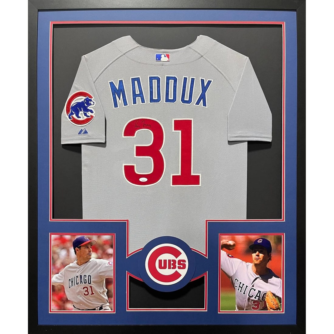 Greg Maddux Signed Framed Jersey JSA Authenticated Chicago Cubs: Greg Maddux Signed Framed Jersey JSA Authenticated Chicago Cubs Celebrate the legacy of baseball legend Greg Maddux with this stunning framed jersey. This autographed Chicago Cubs jersey is authentica