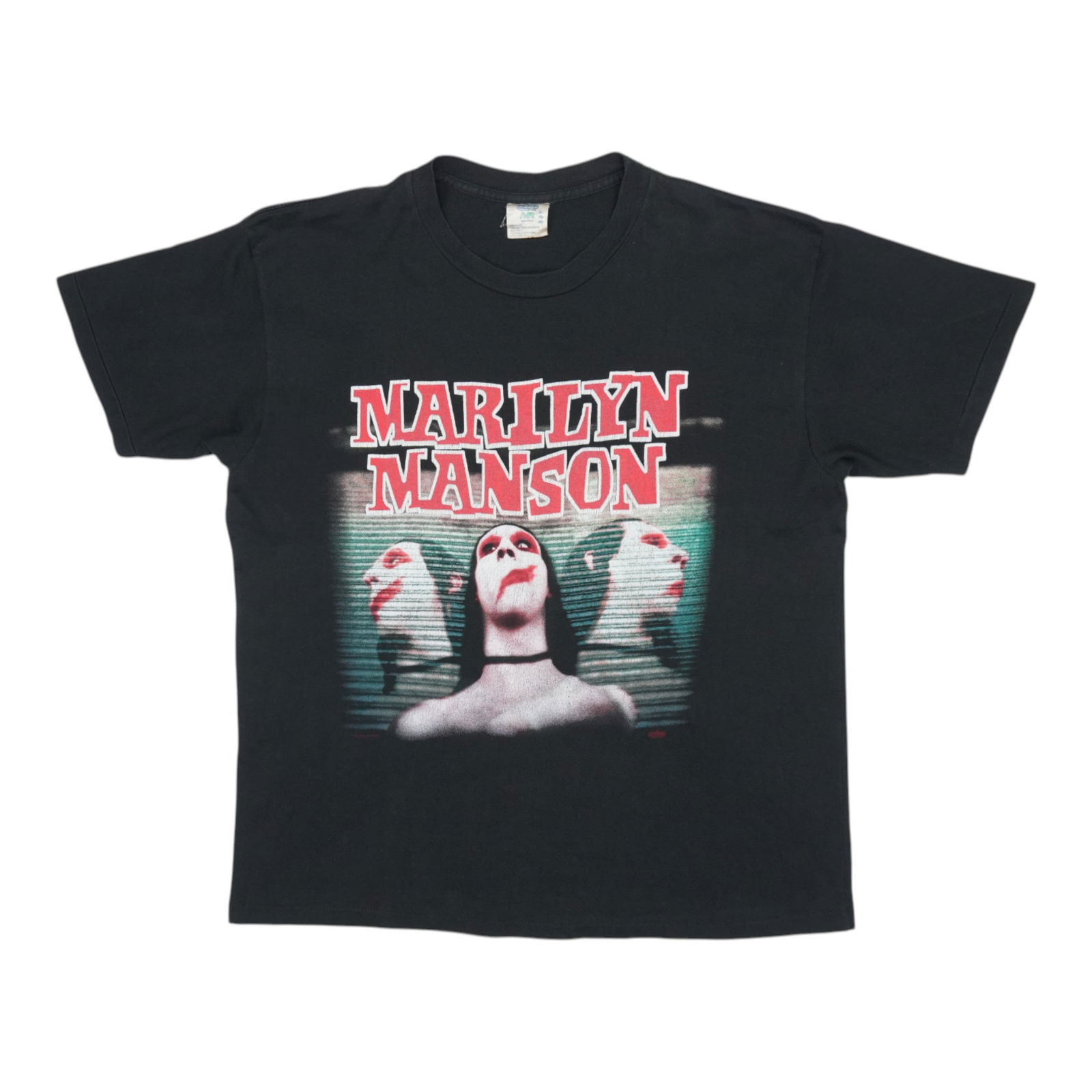 Vintage 1996 Marilyn Manson Sweet Dreams Graphic Black T Shirt XL: Vintage 1996 Marilyn Manson Sweet Dreams Graphic Black T Shirt XL This is an original vintage 1996 Marilyn Manson "Sweet Dreams" shirt featuring graphics on both the front and back. The shirt is made