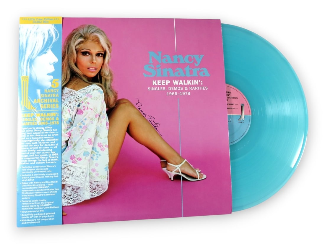 Beckett Authenticated Nancy Sinatra Signed Album Cover With Record (1 of 4)